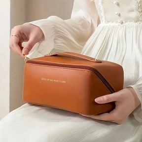 Necessaire em Couro Elegante